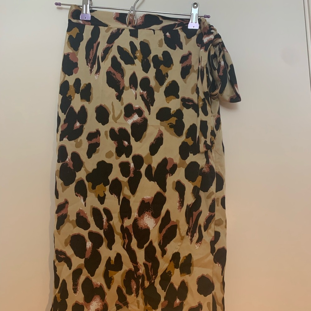 BooHoo Midi Length Cheetah Print Wrap Skirt